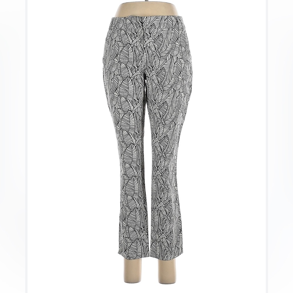 St.Tropez West Black and White Leaf Patterned Capri Pants